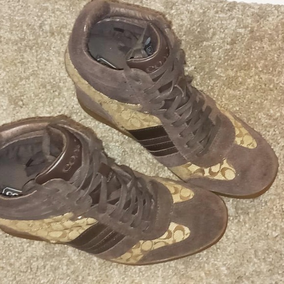 COACH sneaker boot SIZE 8 tan/brown wedge - Picture 1 of 5
